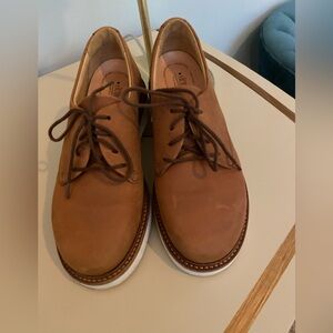 European Tan Leather Brogue
